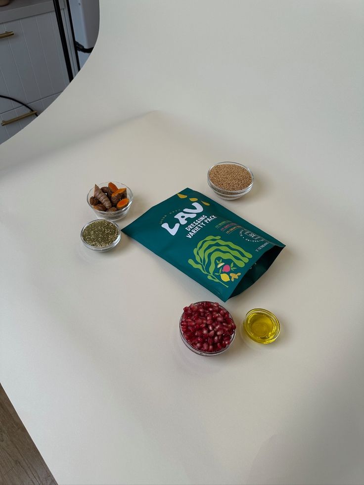 Variety Pack flat-lay sesija